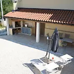 Casa Ferata - *