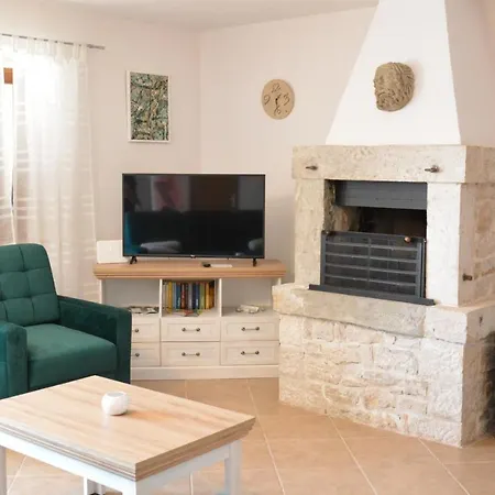 Holiday home Casa Ferata - *