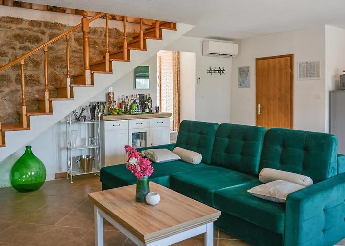 Vakantiehuis Casa Ferata - *